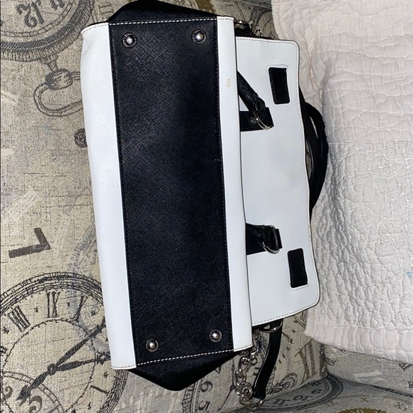 Michael Kors - Picture 2 of 8